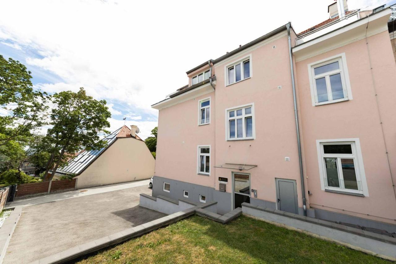 Triangle Apartments Giesshubl Экстерьер фото