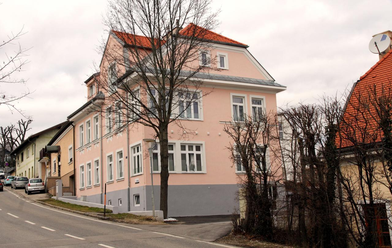 Triangle Apartments Giesshubl Экстерьер фото